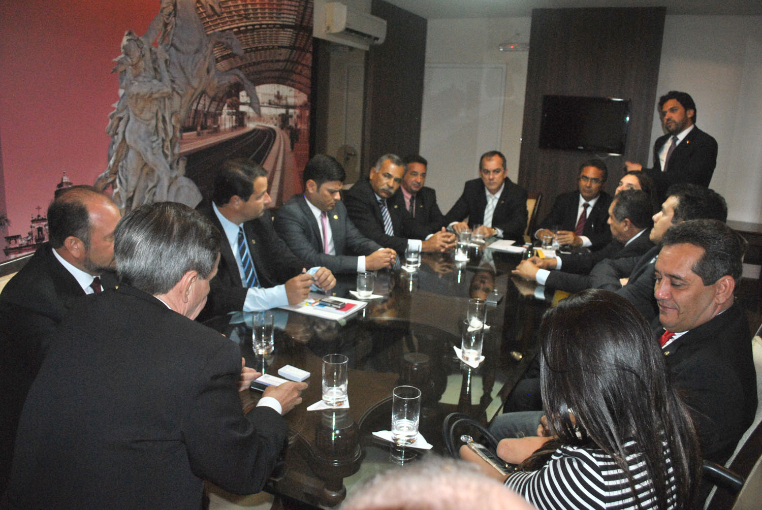 Deputados se reúnem para discutir decisão judicial que obriga votação aberta 1.jpg