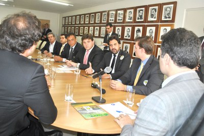 Reunião parlamentares com governador Renan Filho_União Pelo Nordeste (7).JPG