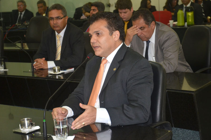 Deputado Ricardo Nezinho