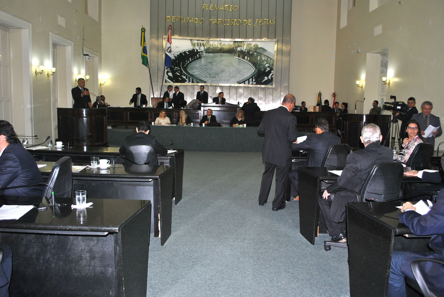 Plenário da Assembleia 1.JPG