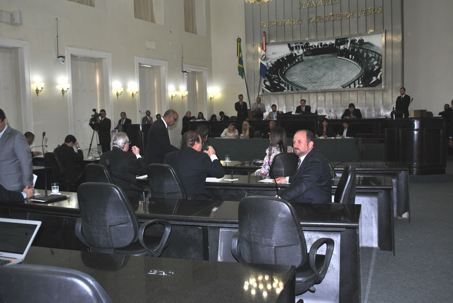Plenário da Assembleia 2.JPG