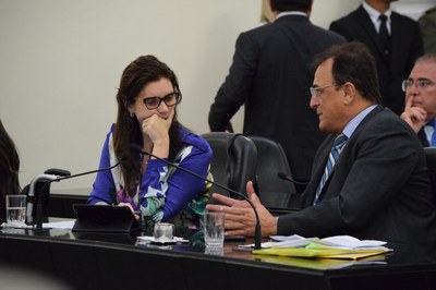 Galba Novaes em conversa com Jó Pereira.JPG