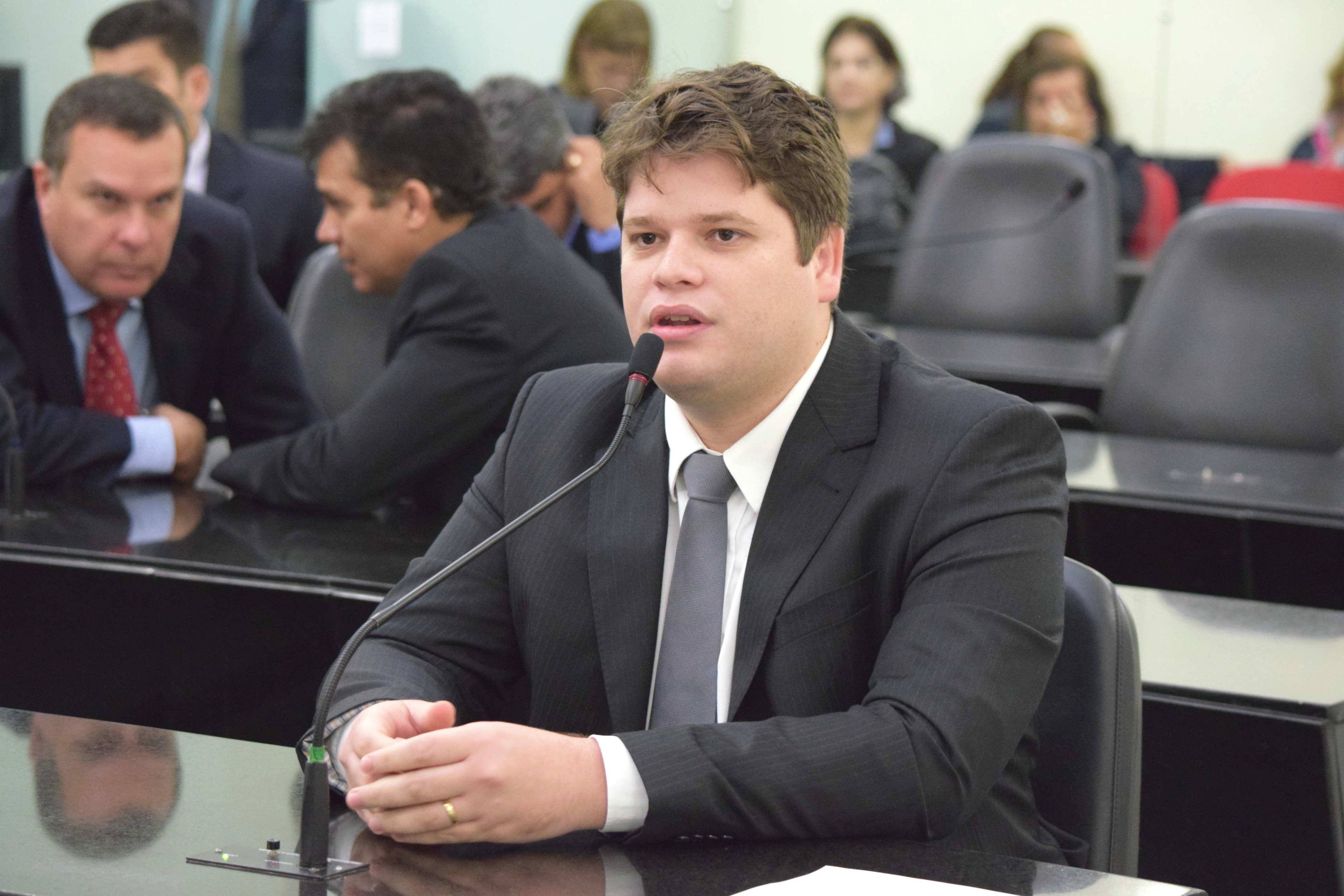 Deputado Davi Davino Filho.JPG