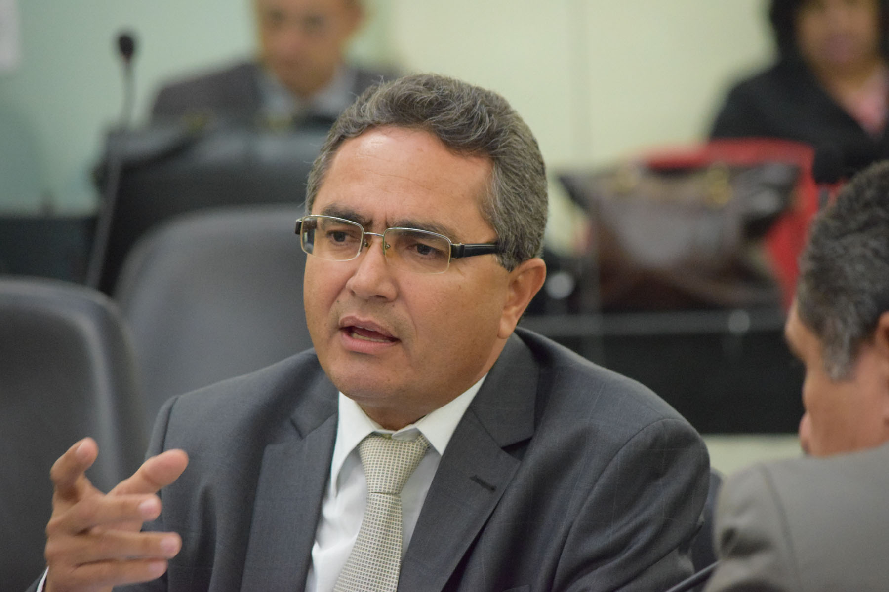 Deputado Francisco Tenório.jpg