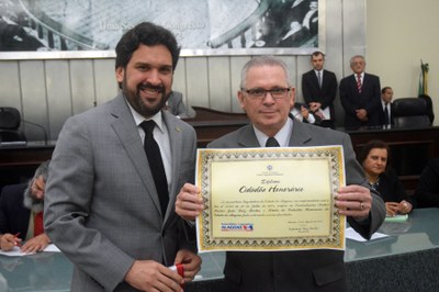 Assembleia concede Título de Cidadão Honorário ao deputado Pastor João Luiz 2.jpg