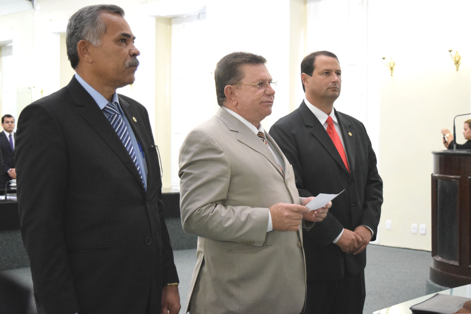 Cícero Ferro toma posse como deputado na vaga de Francisco Tenório, licenciado para tratamento de saúde.JPG