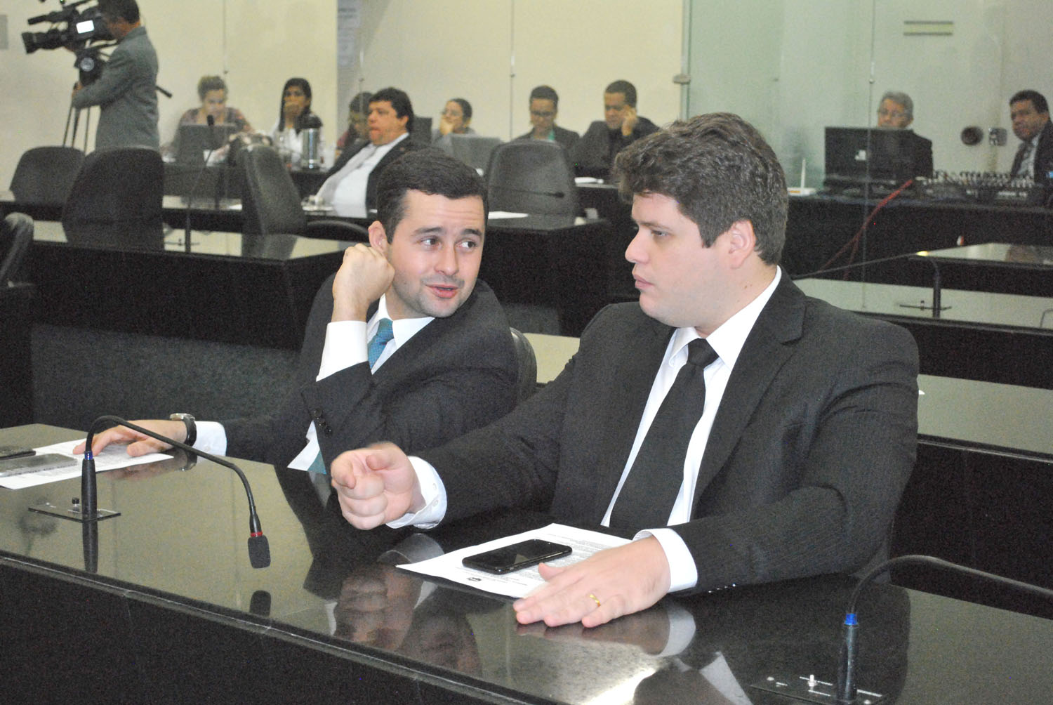 Deputados Bruno Toledo e Davi Davino Filho.JPG