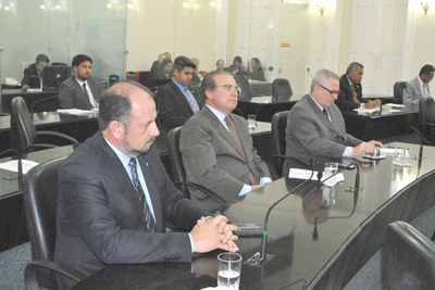 Deputados Antônio Albuquerque, Olavo Calheiros e Pastor João Luiz.JPG