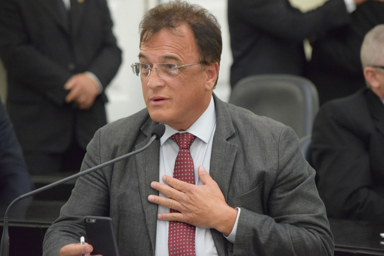 Deputado Galba Novaes.JPG