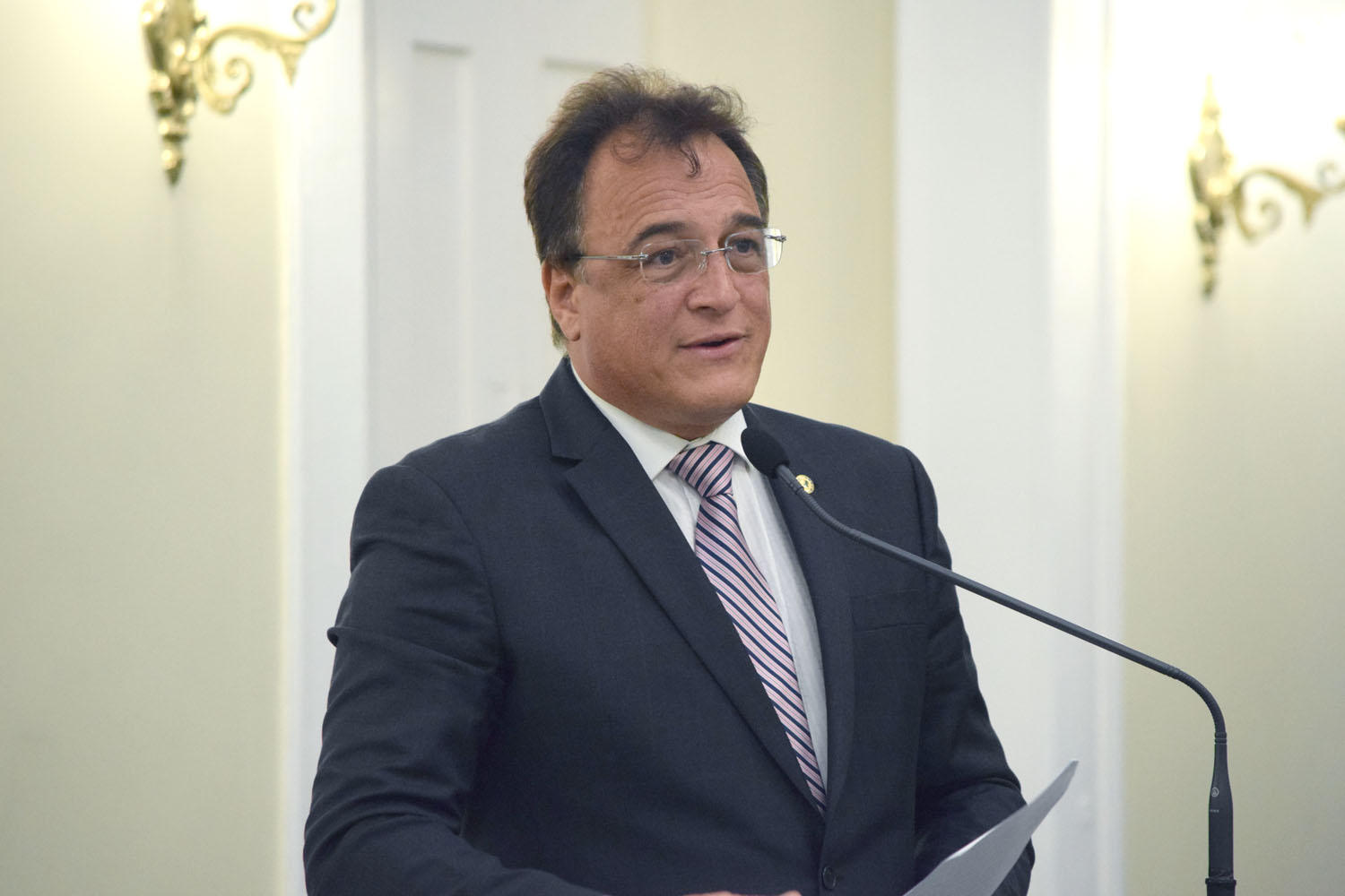 Galba Novaes.JPG