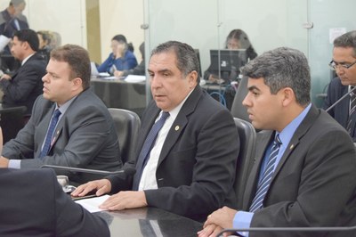 Deputados Léo Loureiro, Inácio Loiola e Carimbão Júnior.JPG