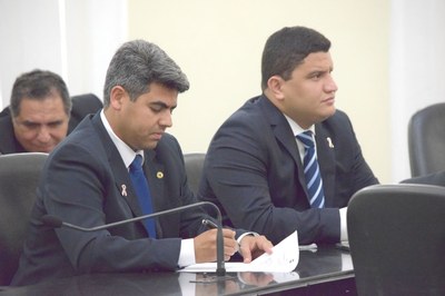 Deputados Carimbão Júnior e Marquinhos Madeira.JPG
