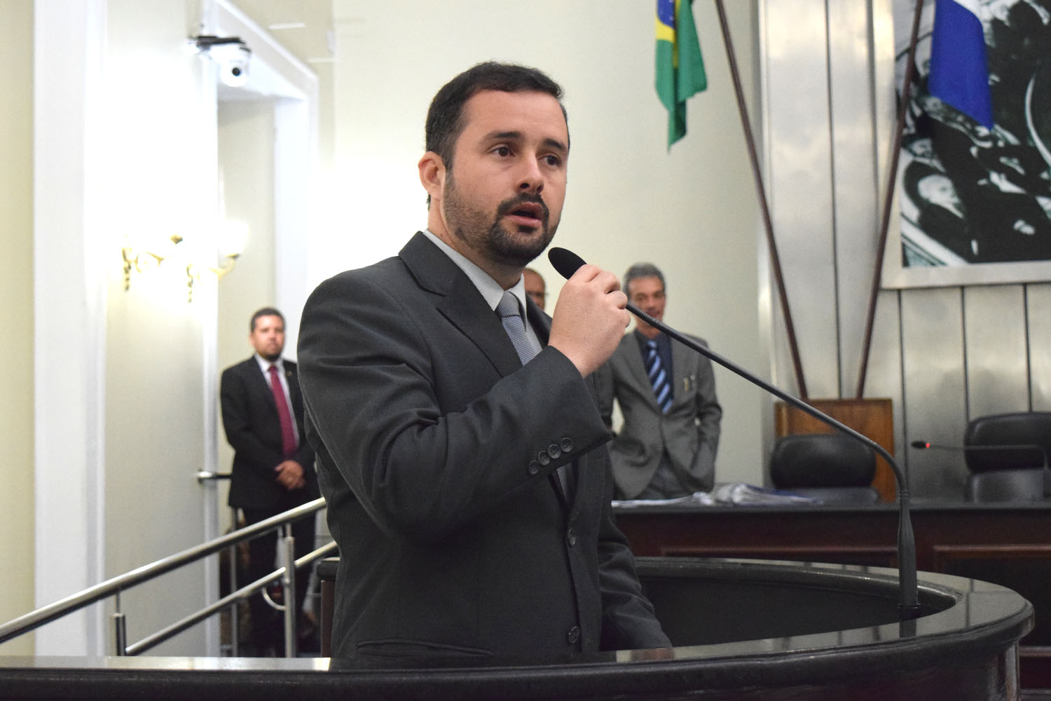 Deputado Bruno Toledo.JPG