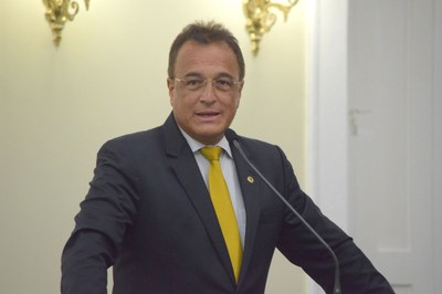 Deputado Galba Novaes.JPG