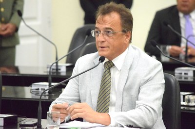Deputado Galba Novaes.JPG