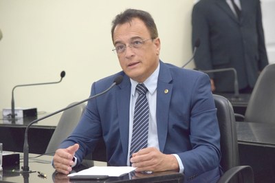 Deputado Galba Novaes.JPG