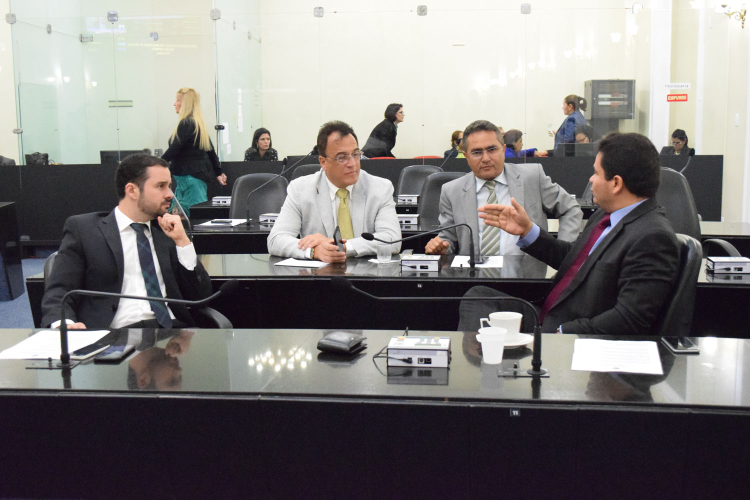 Deputados Bruno Toledo, Galba Novaes, Francisco Tenório e Marcelo Victor.JPG