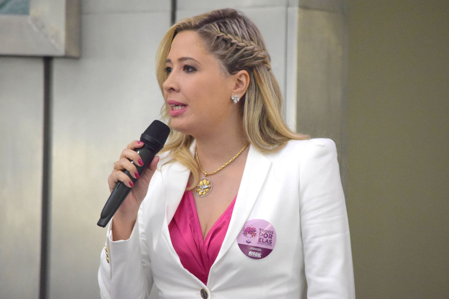 Sessão sobre o Dia da Mulher (10).JPG