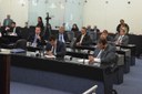 Deputados na sessão desta terça-feira.JPG