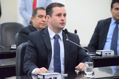 Deputado Bruno Toledo.JPG