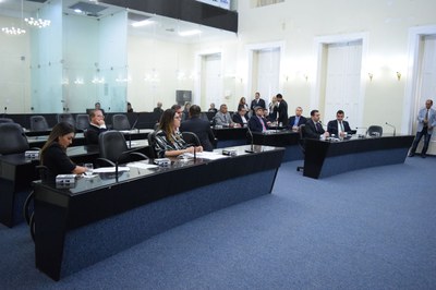 Vinte e dois deputados estiveram presentes ne sessão desta quarta.JPG