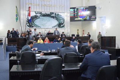 Sessão desta quarta-feira foi iniciada por 15 deputados.JPG