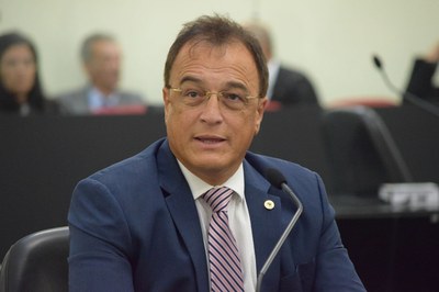 Deputado Galba Novaes.JPG