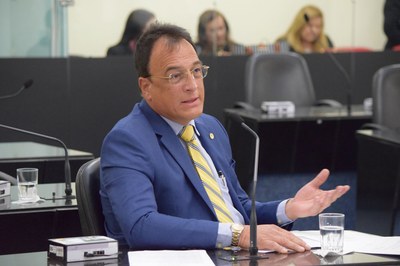 Deputado Galba Novaes.JPG