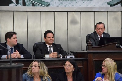 Deputados Davi Davino Filho, Marcelo Victor e Luiz Dantas.JPG