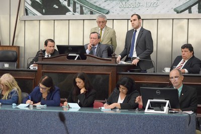 Mesa Diretora foi formada pelos deputados Dudu Hollanda, Luiz Dantas e Edval Gaia.JPG