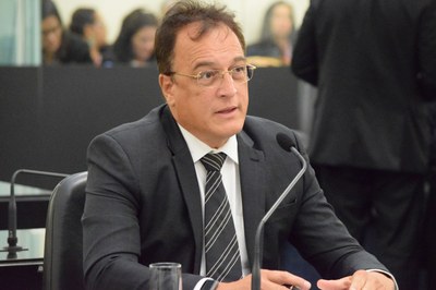 Deputado Galba Novaes.JPG