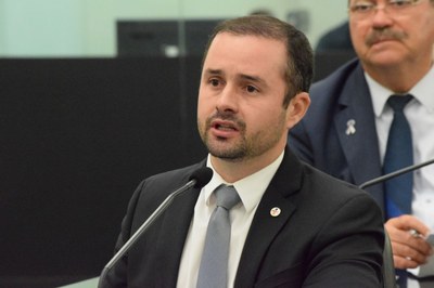 Deputado Bruno Toledo.JPG