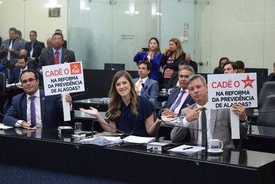 Deputados Davi Maia, Cibele Moura e Cabo Bebeto.JPG