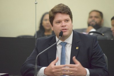 Deputado Davi Davino.JPG