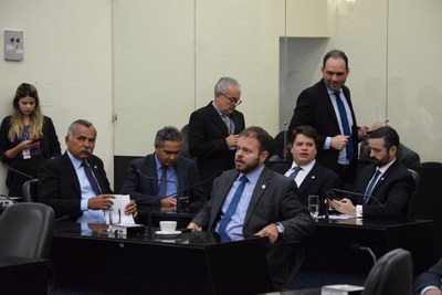 Parlamentares.JPG