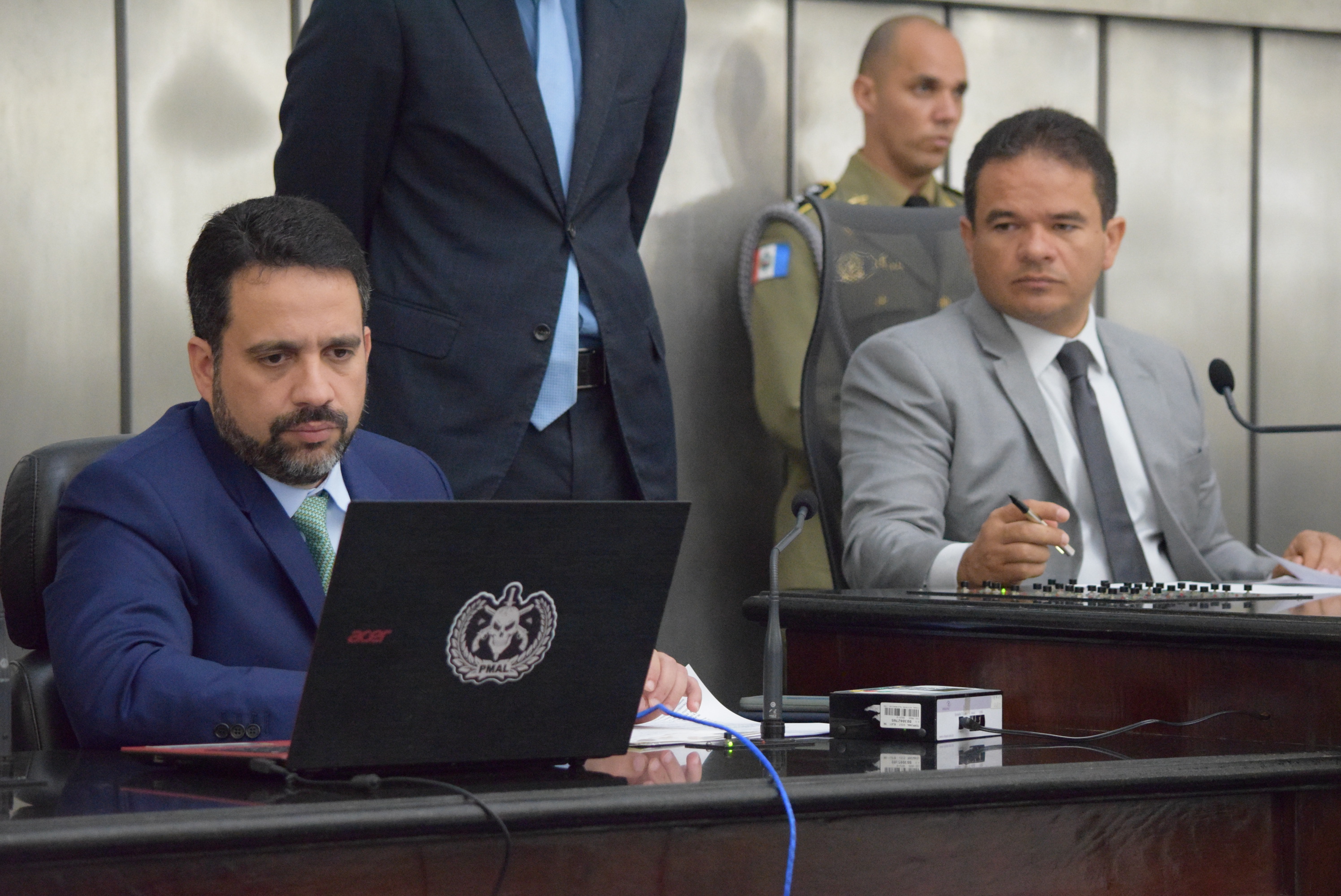 Paulo Dantas e Marcelo Victor conduziram a sessão remota.JPG