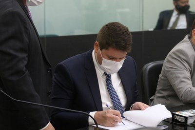 Deputado Davi Davino Filho .JPG