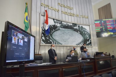 Sessão plenária.JPG