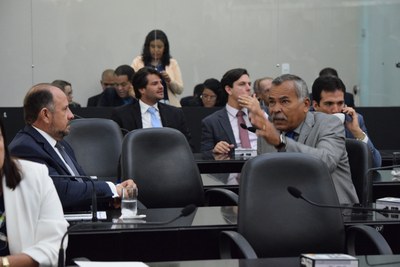 Deputados Antonio Albuquerque e Tarcizo Freire.JPG