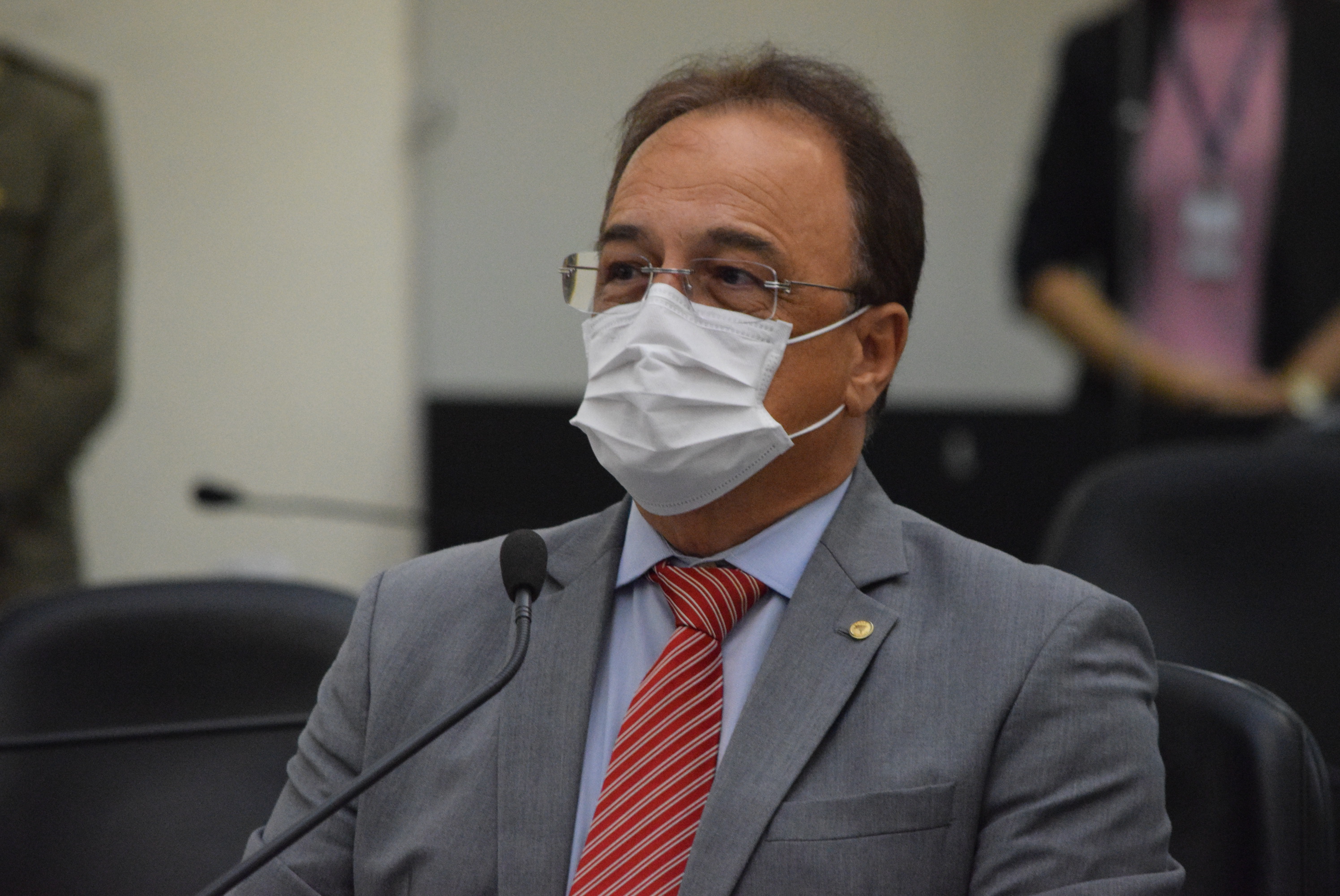 Galba Novaes.JPG