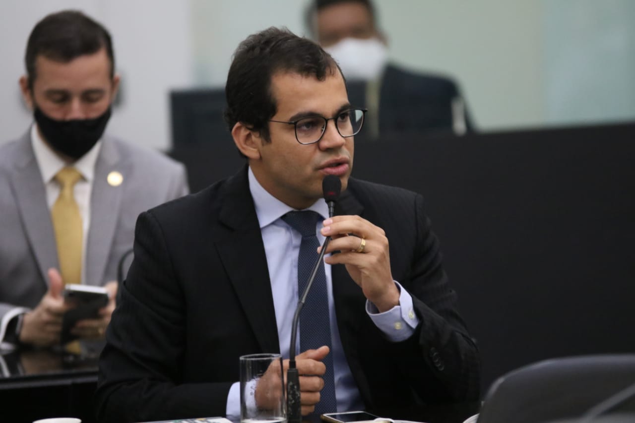 Gilvan Barros.jpeg