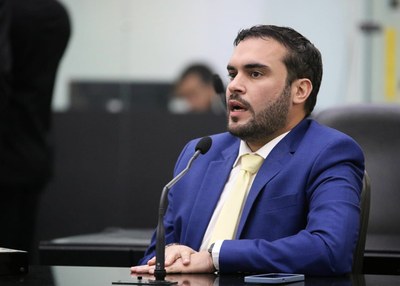 Davi Maia.jpeg