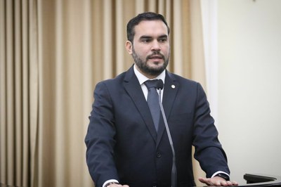 Davi Maia.jpeg