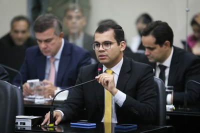 Gilvan Barros Filho.jpeg