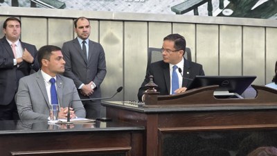 Sessão Solene - Comenda Hélvio Auto - Profissionais de SaúdePandemia 1 (2).jpeg