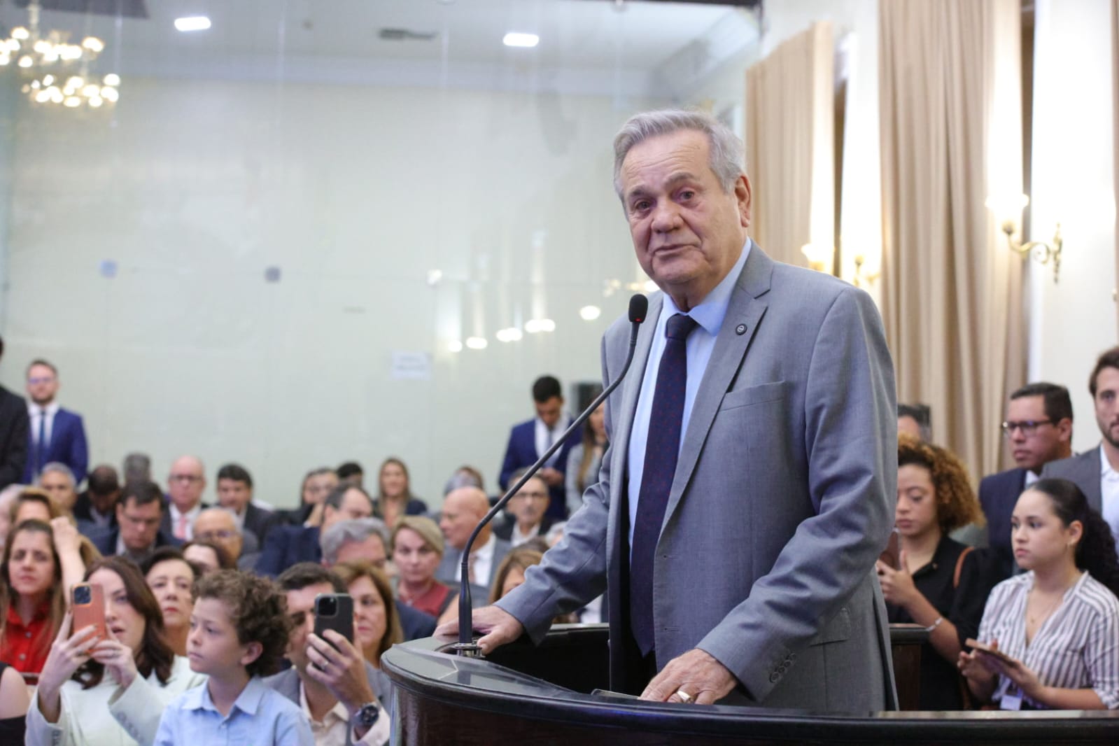 Sessão solene - Comenda Tavares Bastos - Fábio Farias (9).jpeg