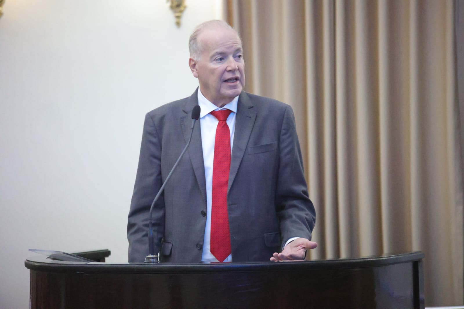 Sessão Solene - Comenda do Mérito Ambiental Otávio Brandão - Carlos Eduardo Gomes Barretto (6).jpeg