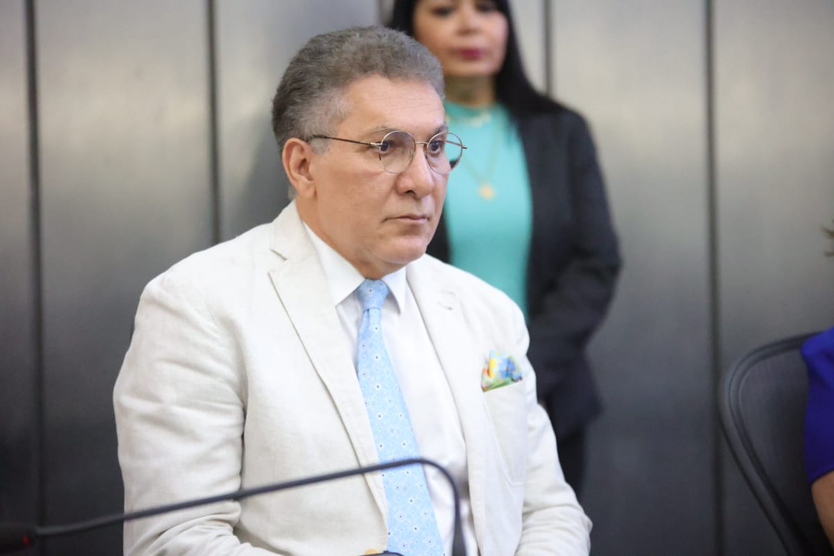 Sessão Solene - Comenda John Silas (8).jpeg