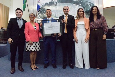 Sessão Solene - Comenda Fátima Pirauá (12).JPG