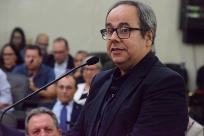 Sessão Solene - Comenda Fátima Pirauá (16).JPG